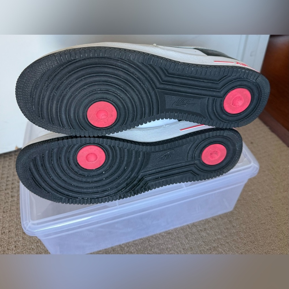 Nike Air Force 1 Low Premium Infrared Men's size 11, Very good condition - Picture 6 of 6